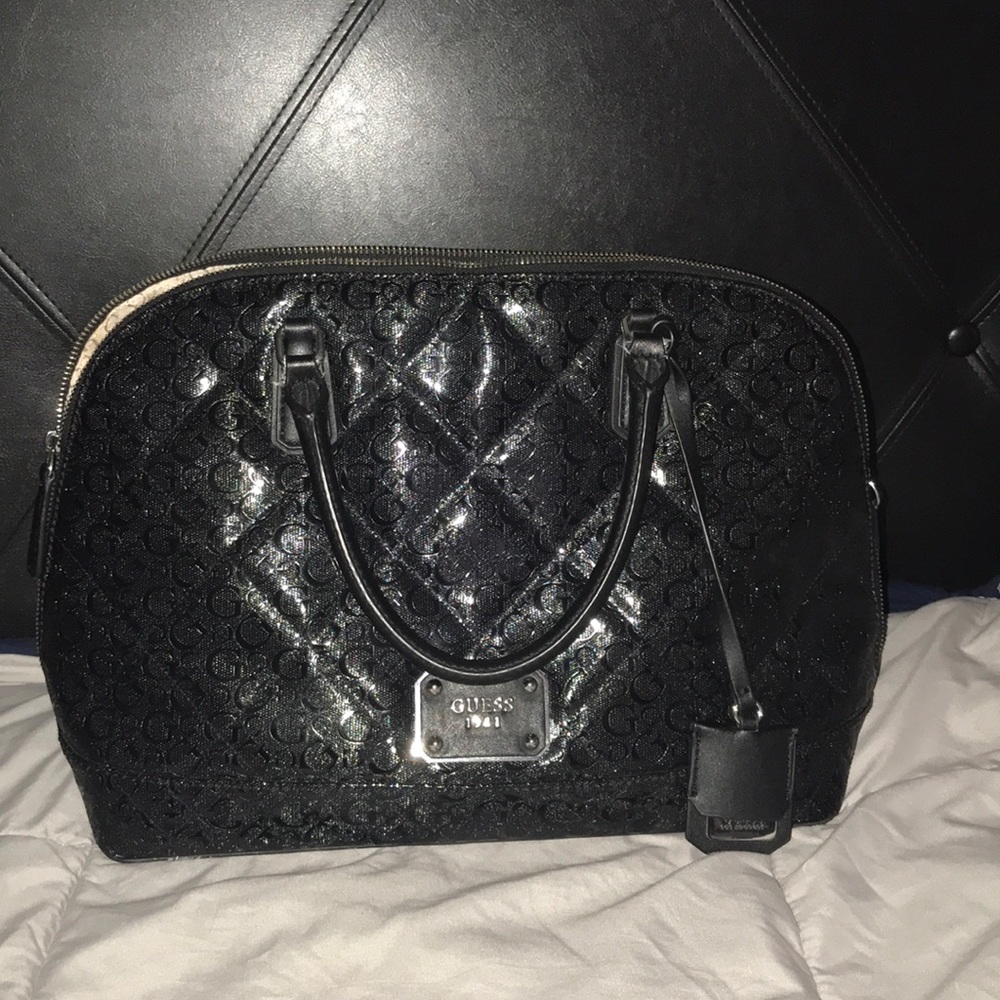 Guess purse